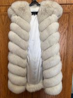 Woman's sleeveless jacket - Image 3