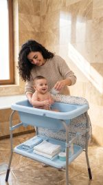 Baby bath and changing table 2\1 from Chicco