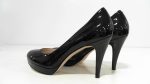 Woman’s shoes - Image 5
