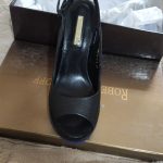 Genuine leather shoes