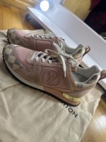 Louis Vuitton run away sneaker - Image 4