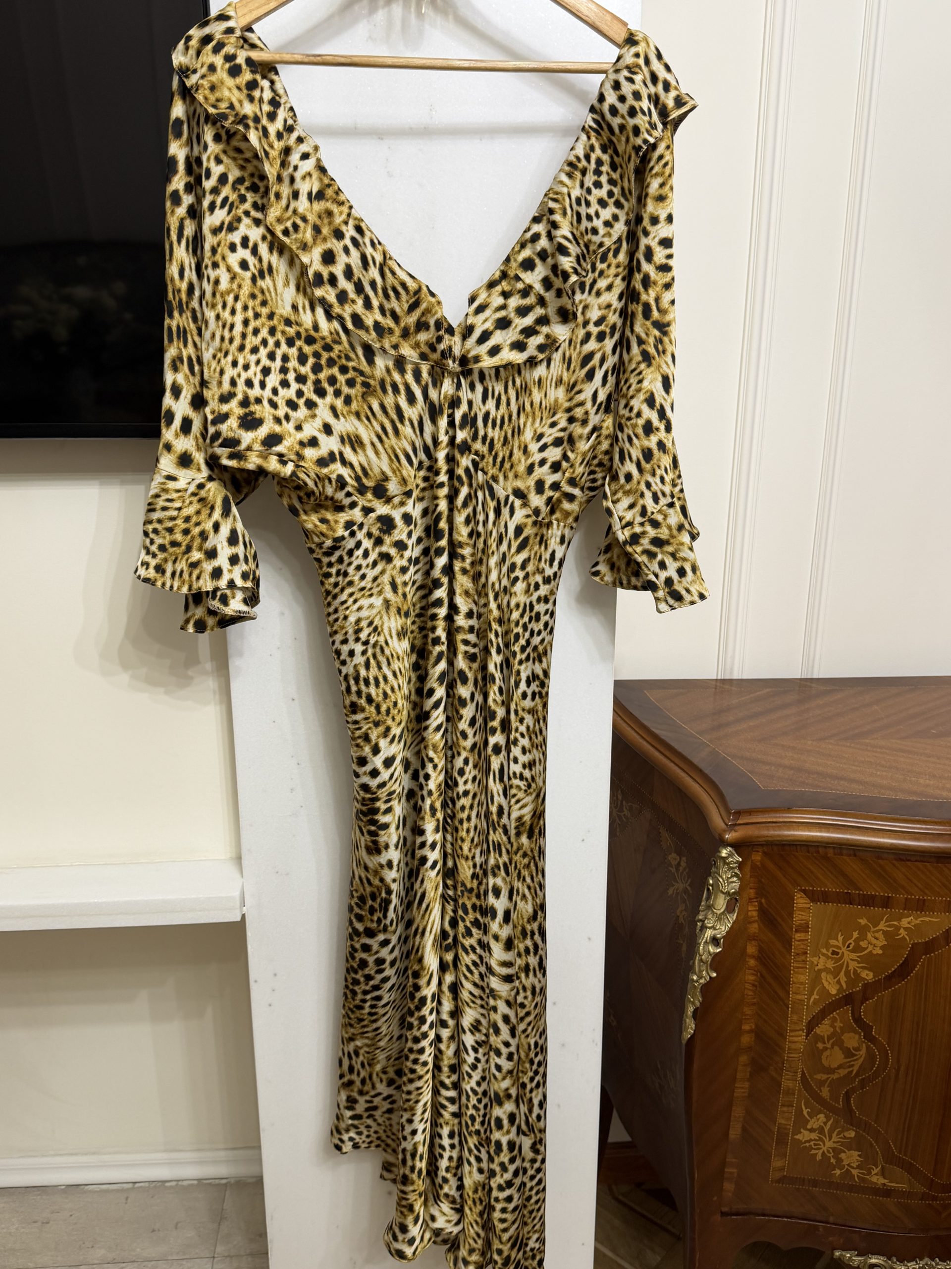 IMG_3672 Leopard maxi dress - Image 1