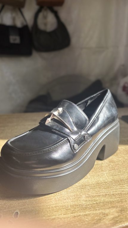 Woman’s shoes