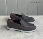 Man’s shoes