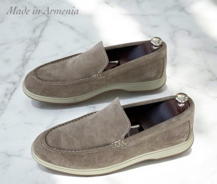 Man’s shoes