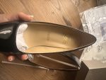 Woman's shoes Christian Louboutin Hills - Image 4