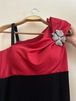 Crimson dress - Image 3
