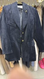 Womens velours suit - Image 4