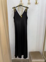 Womens silk dress - Image 3