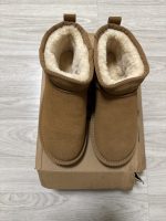 Ugg - Image 3