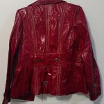 A stylish, high-quality and beautifully fitting women's leather jacket.