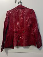 A stylish, high-quality and beautifully fitting women's leather jacket.