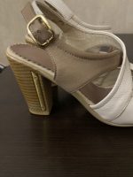 Woman's shoes - Image 4
