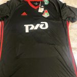 Adidas  T shirt