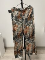 Woman's  clothes set - Image 3